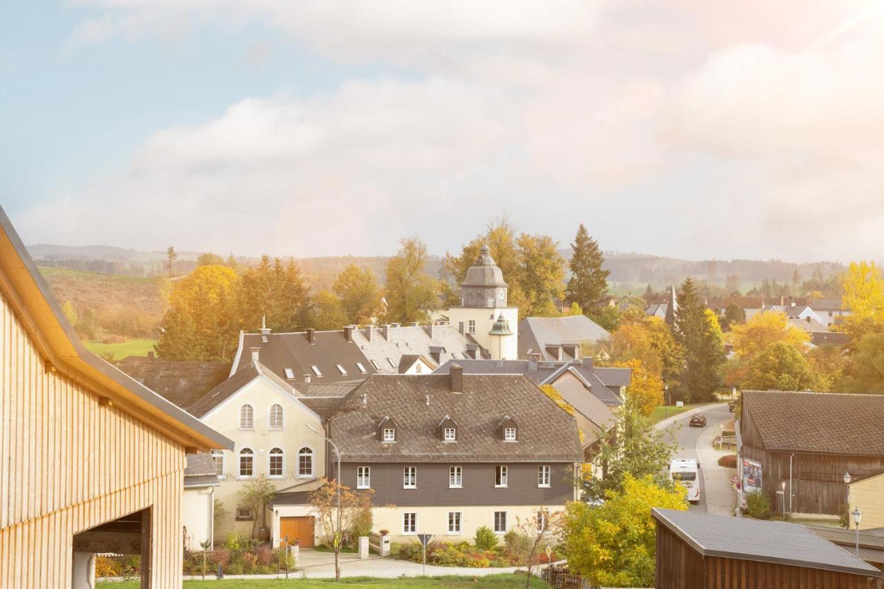 Chalet-Ferienwohnung Giebeltraum, 115 Qm, Wellness/Fitness/Sauna - Bergroedelhof Feilitzsch Esterno foto